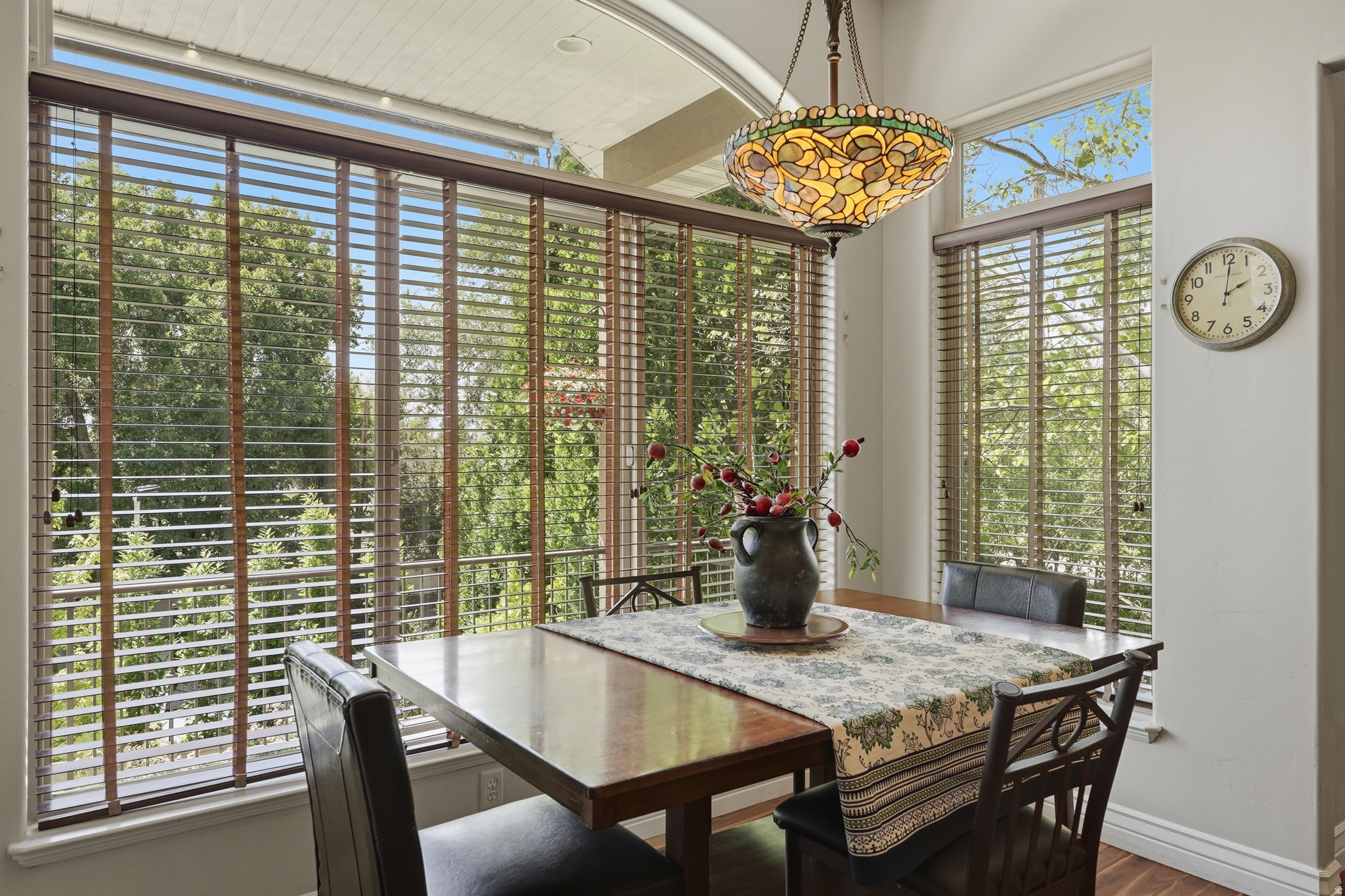 LINCOLN PLACE - Residential