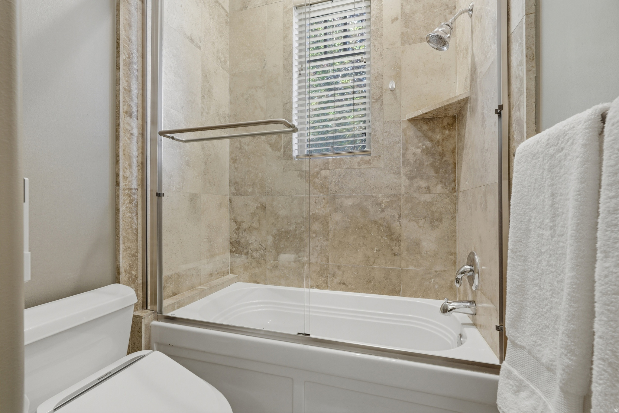LINCOLN PLACE - Residential