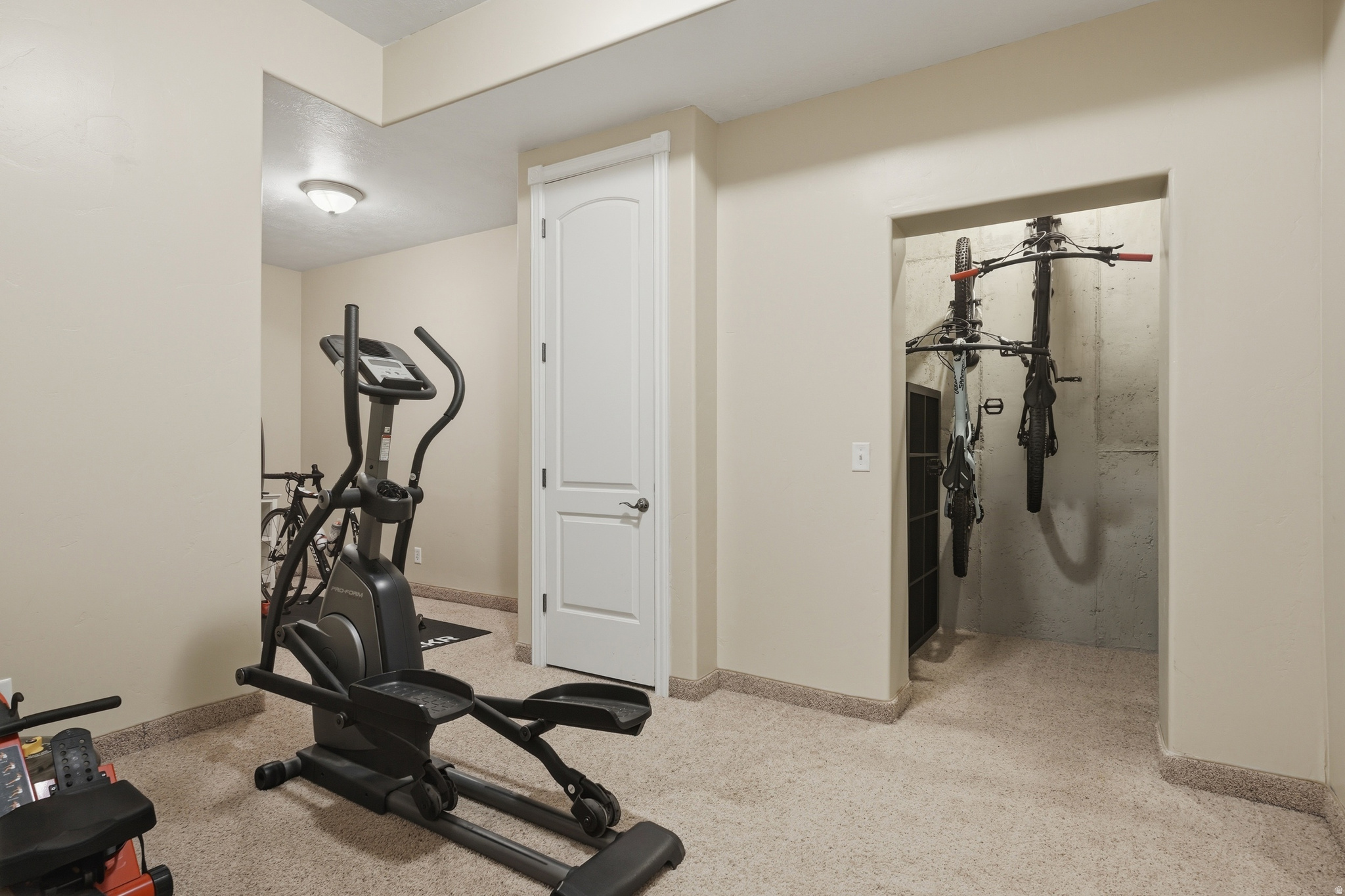 LINCOLN PLACE - Residential