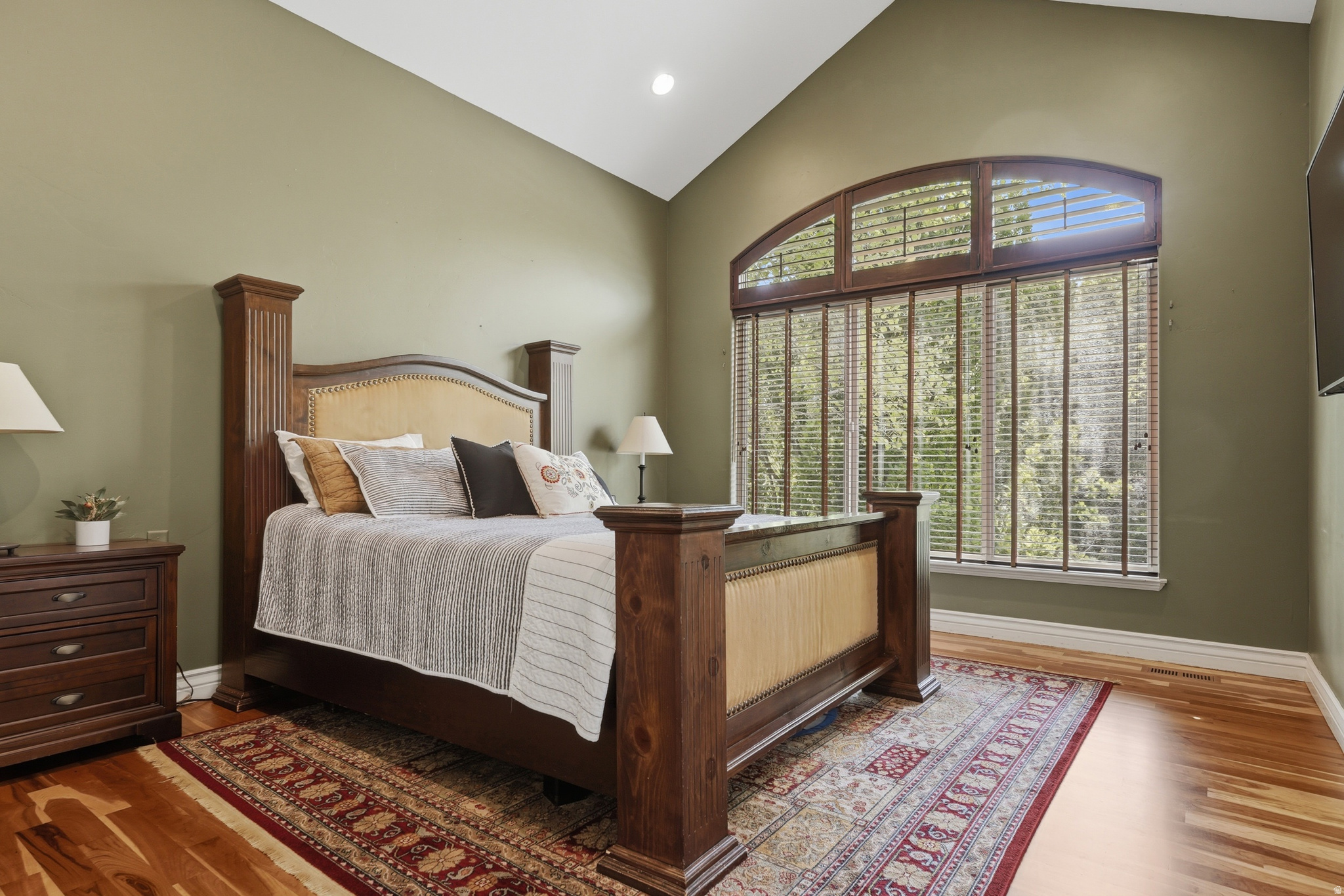 LINCOLN PLACE - Residential