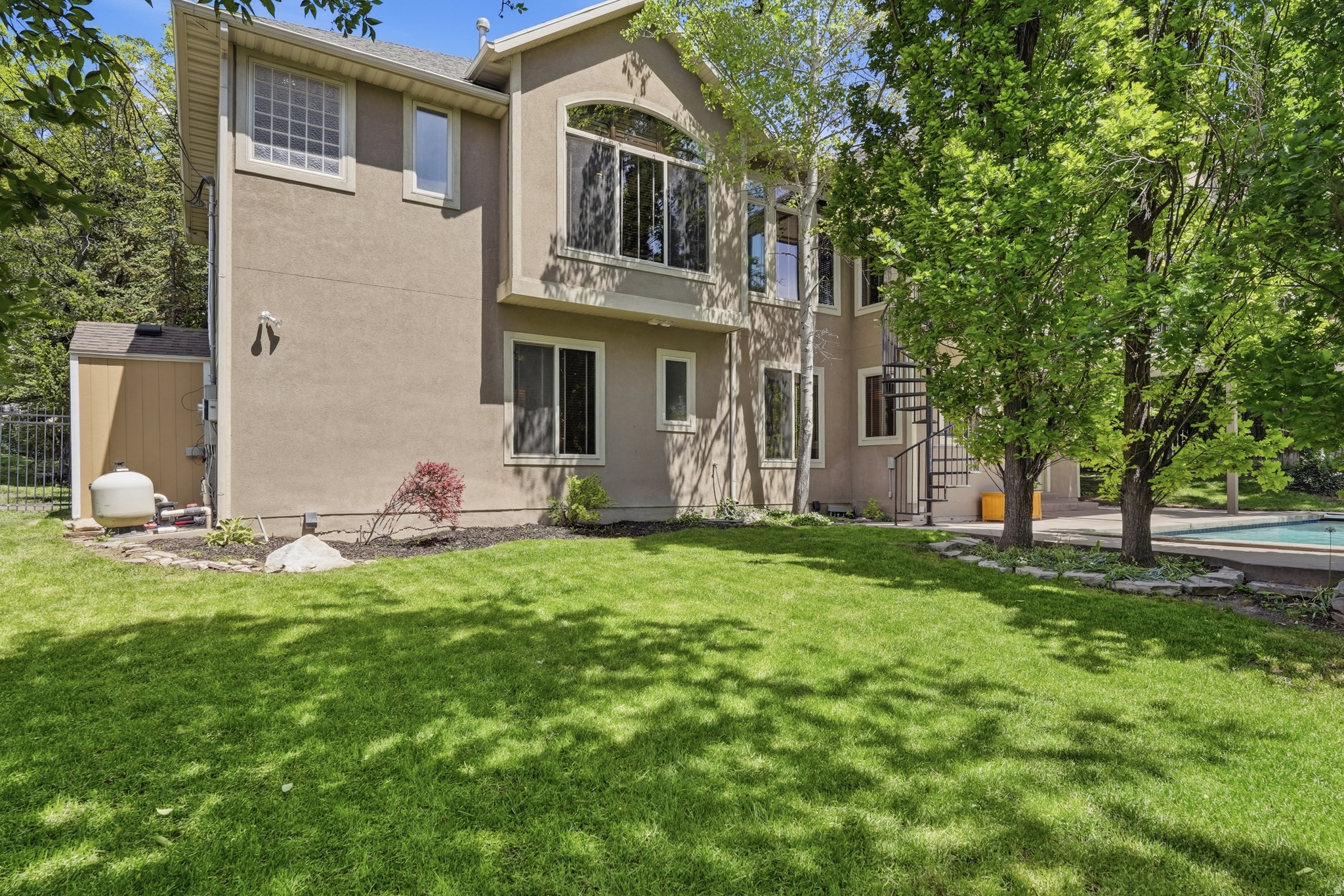 LINCOLN PLACE - Residential