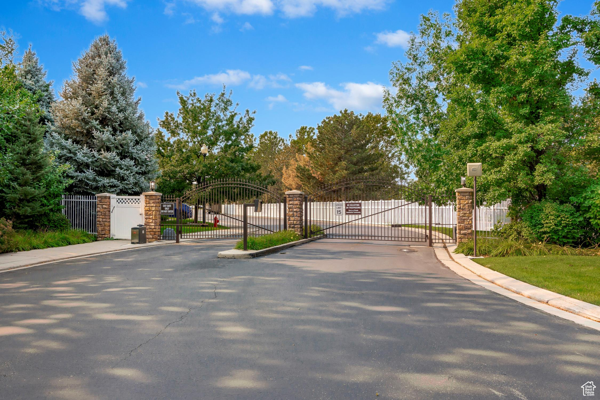 280 E Park Knoll Cir, Sandy, Utah image 25