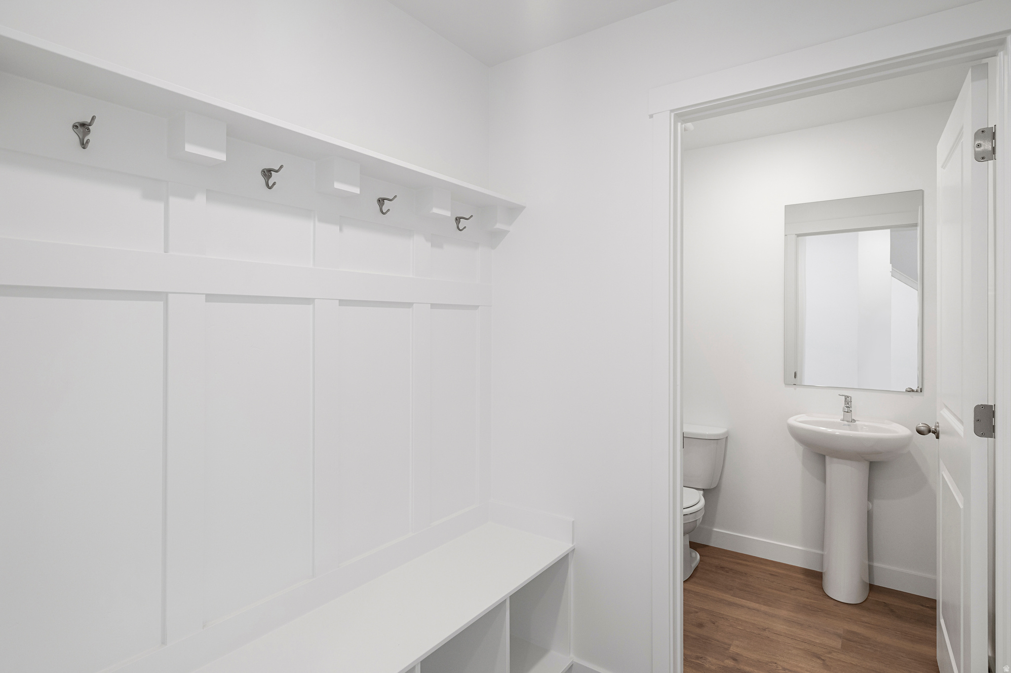 MONTREUX - Residential Lease