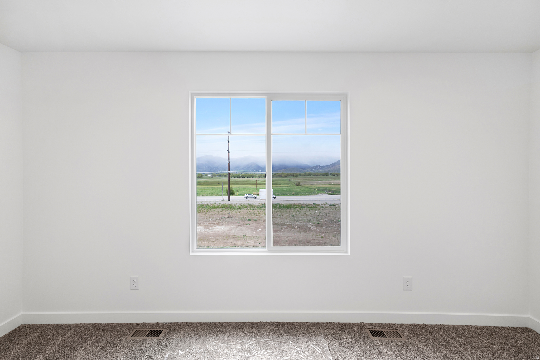 MONTREUX - Residential Lease