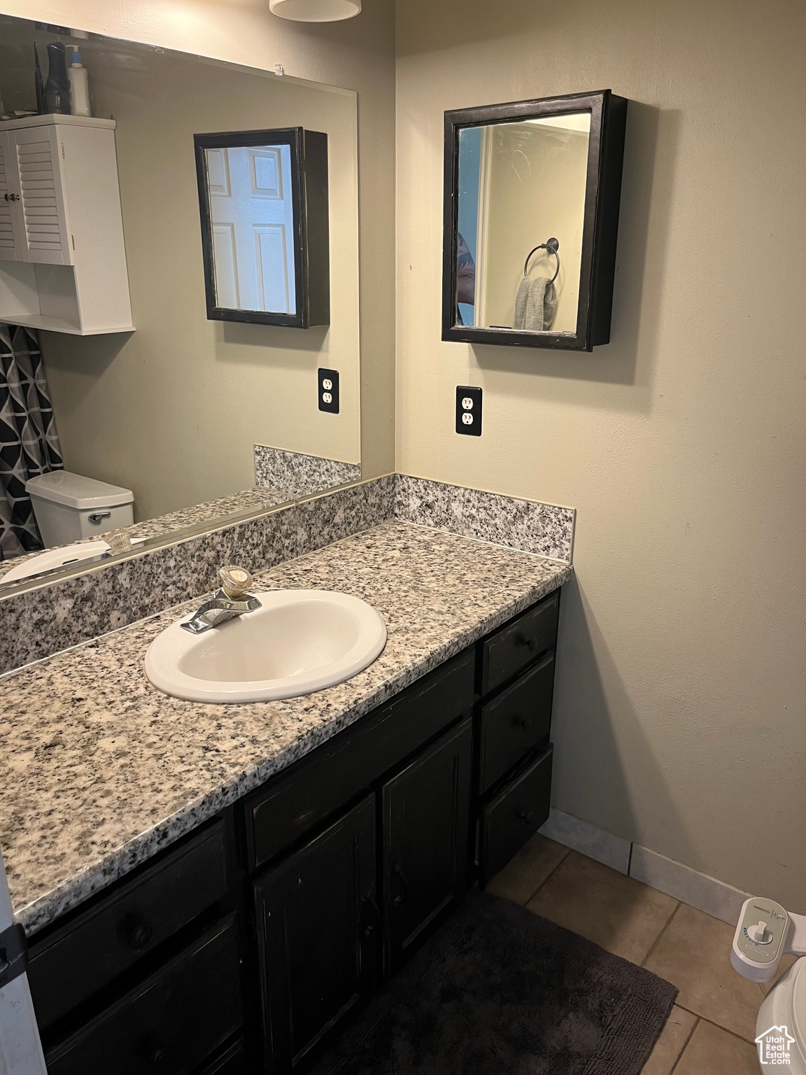 THREE MILE CREEK - Residential