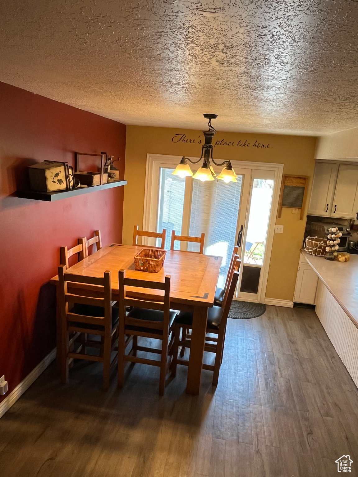 THREE MILE CREEK - Residential