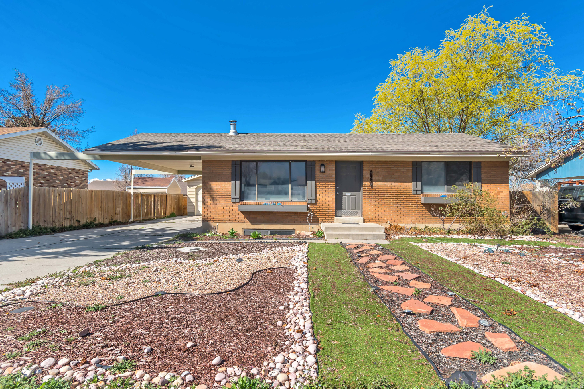 PONDEROSA ESTATES - Residential