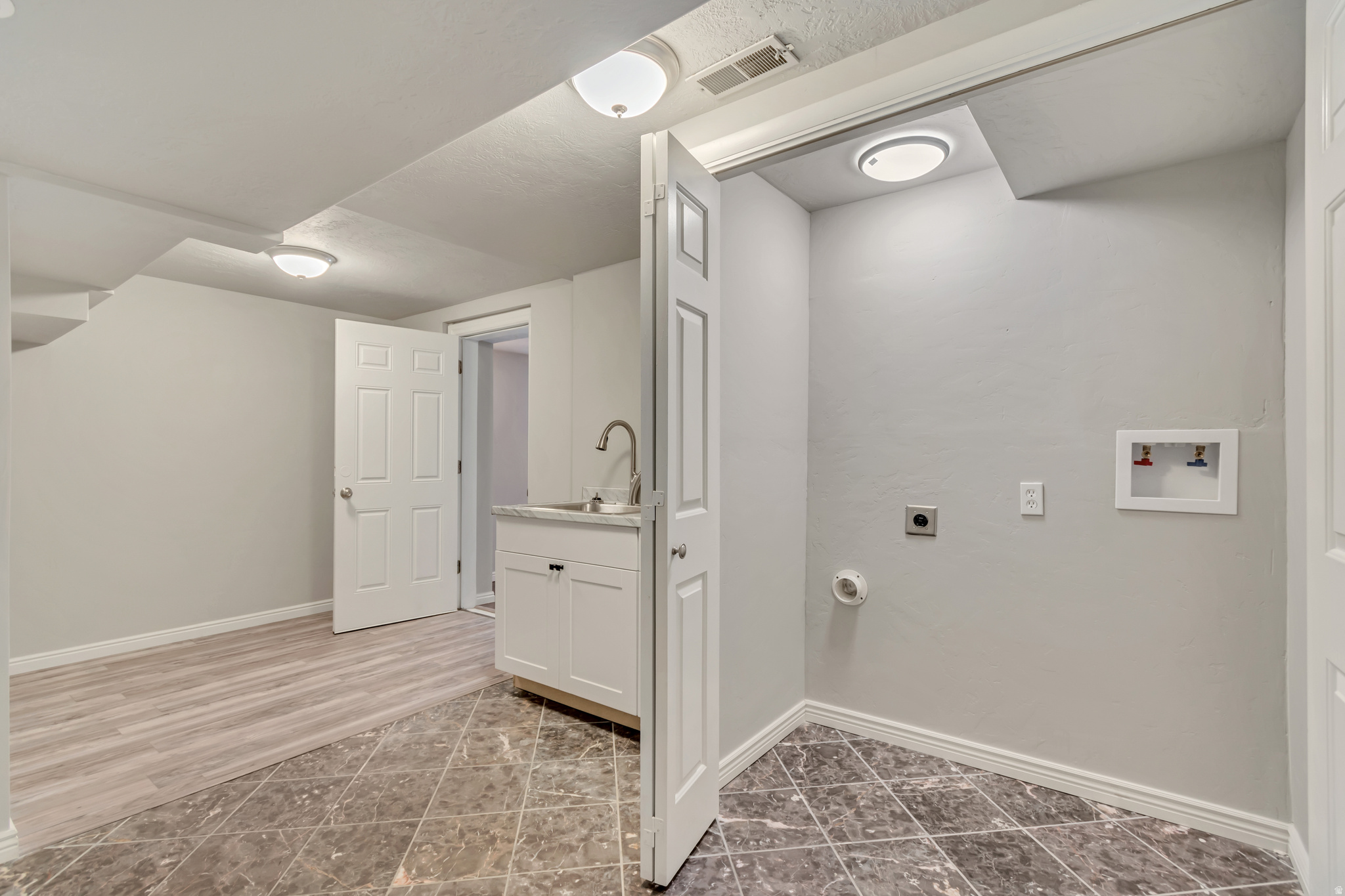 PONDEROSA ESTATES - Residential