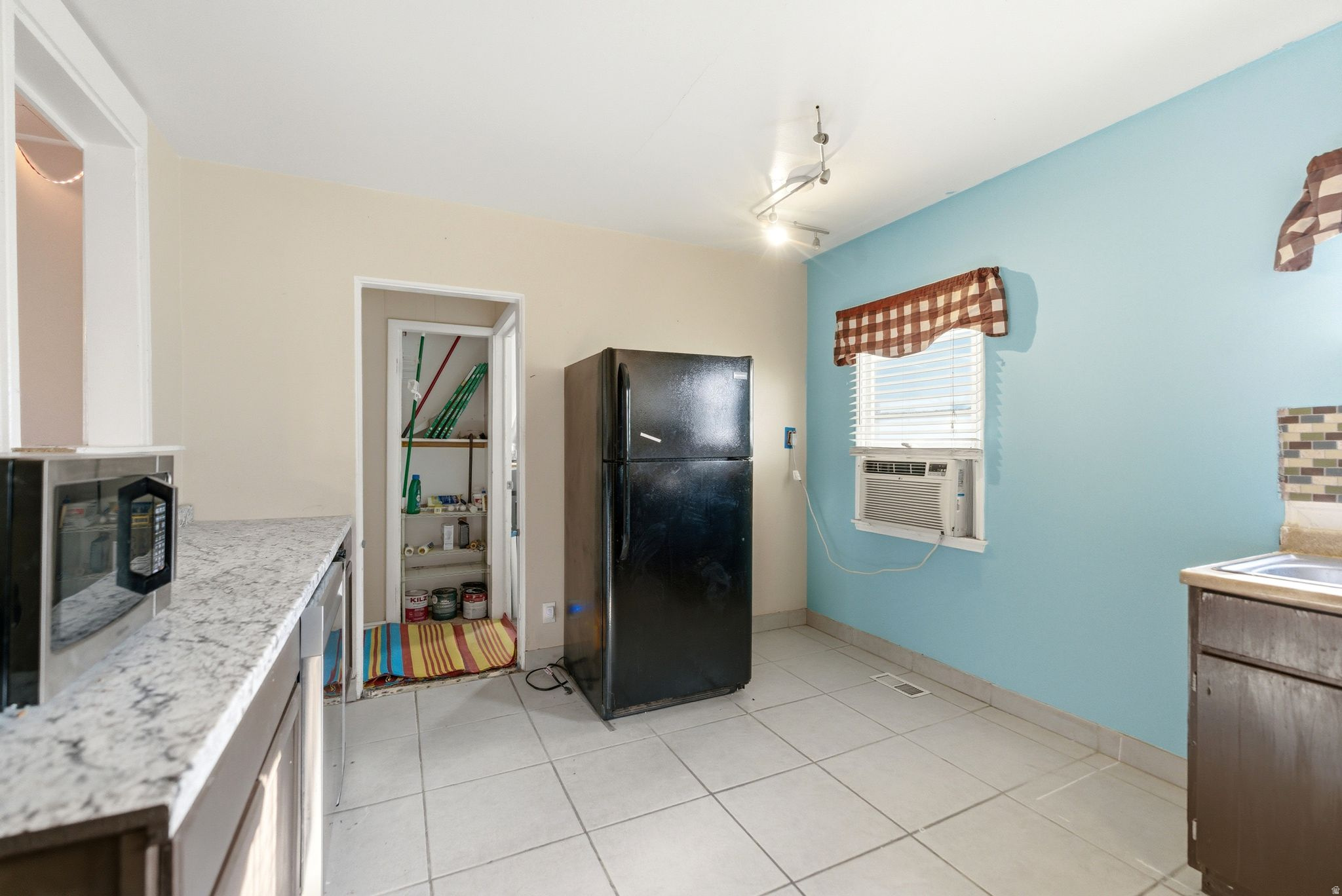 TOOELE HIGHLANDS SUB - Residential