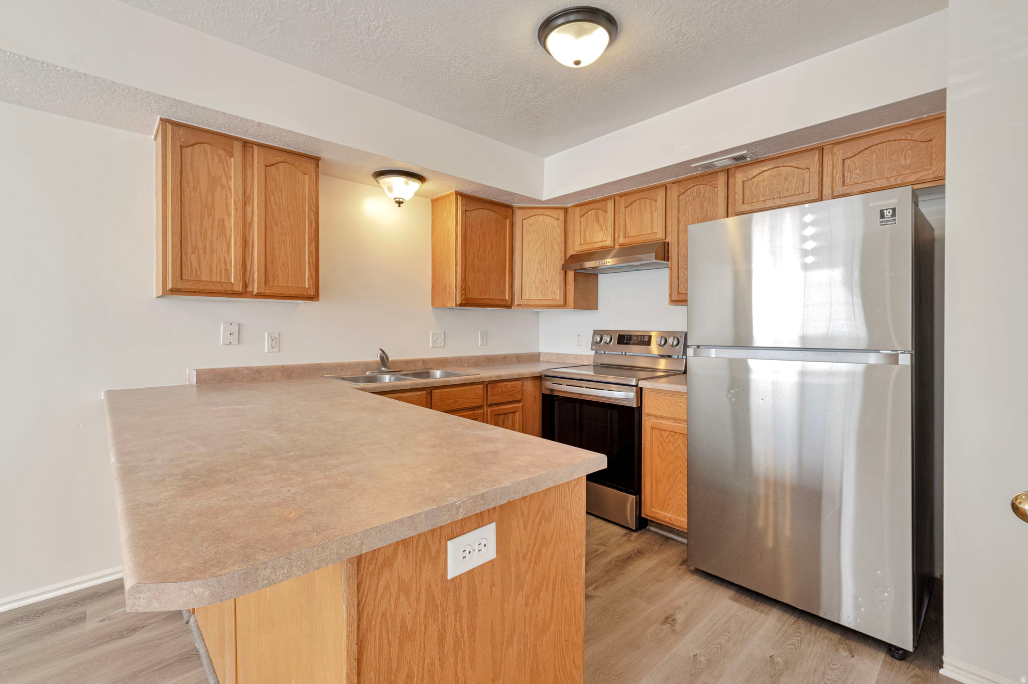 LEGACY VILLAGE - Residential