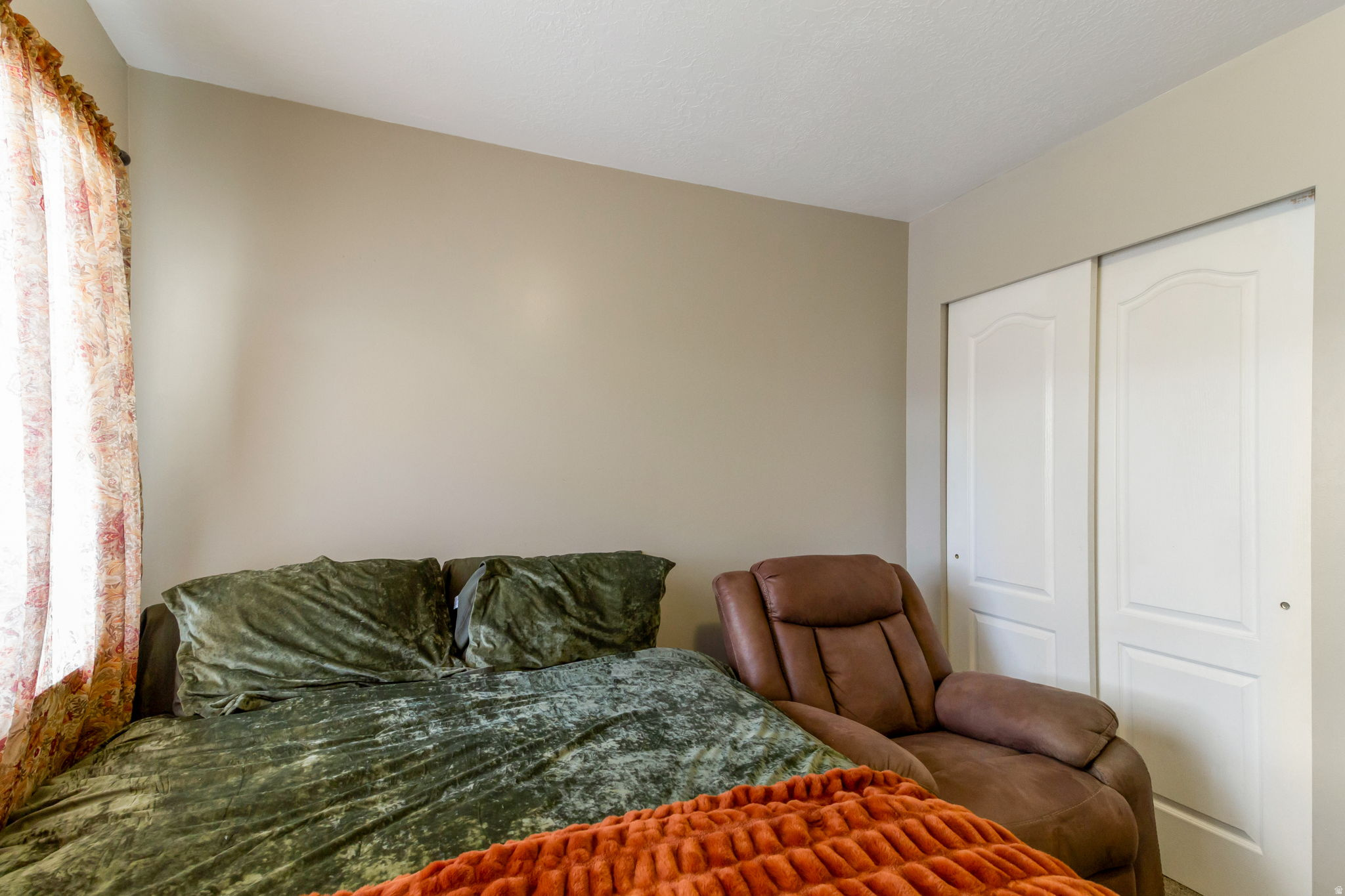 LEGACY VILLAGE - Residential