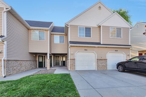 Townhouse For Sale - 935 N 1125<br/> Davis County, Layton, UT 84041