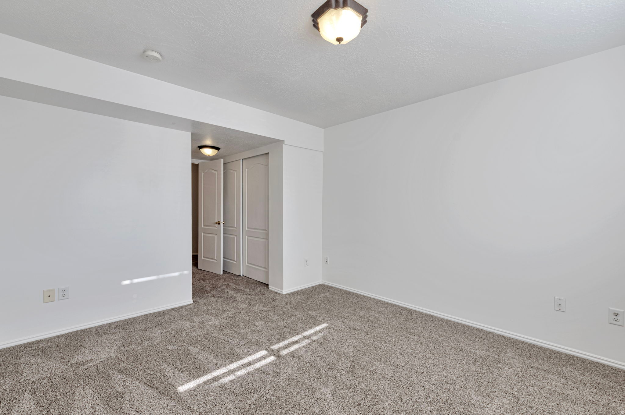 LEGACY VILLAGE - Residential