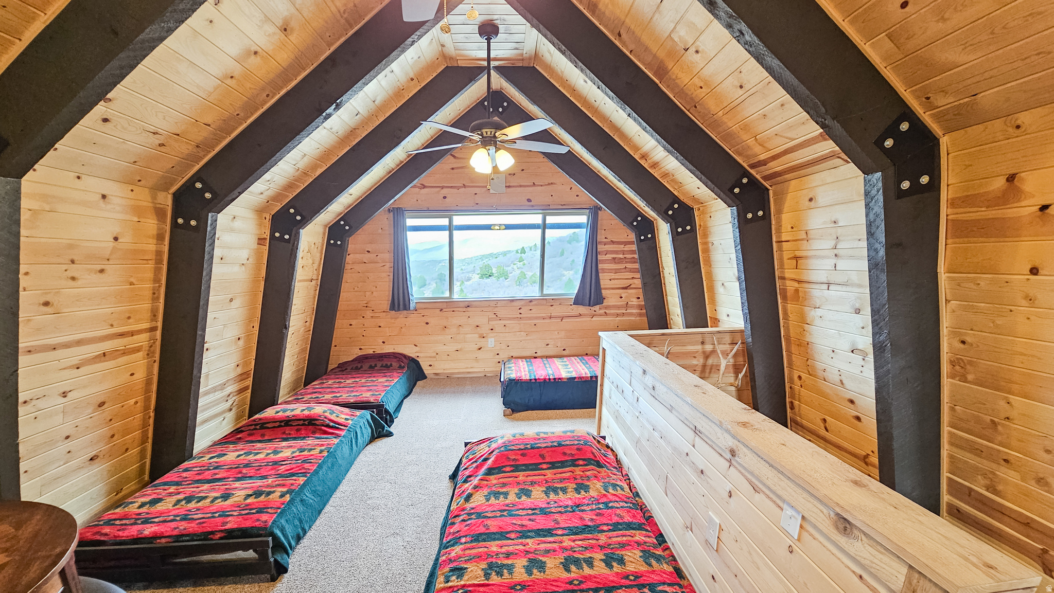 HIDEAWAY VALLEY SUBD - Land