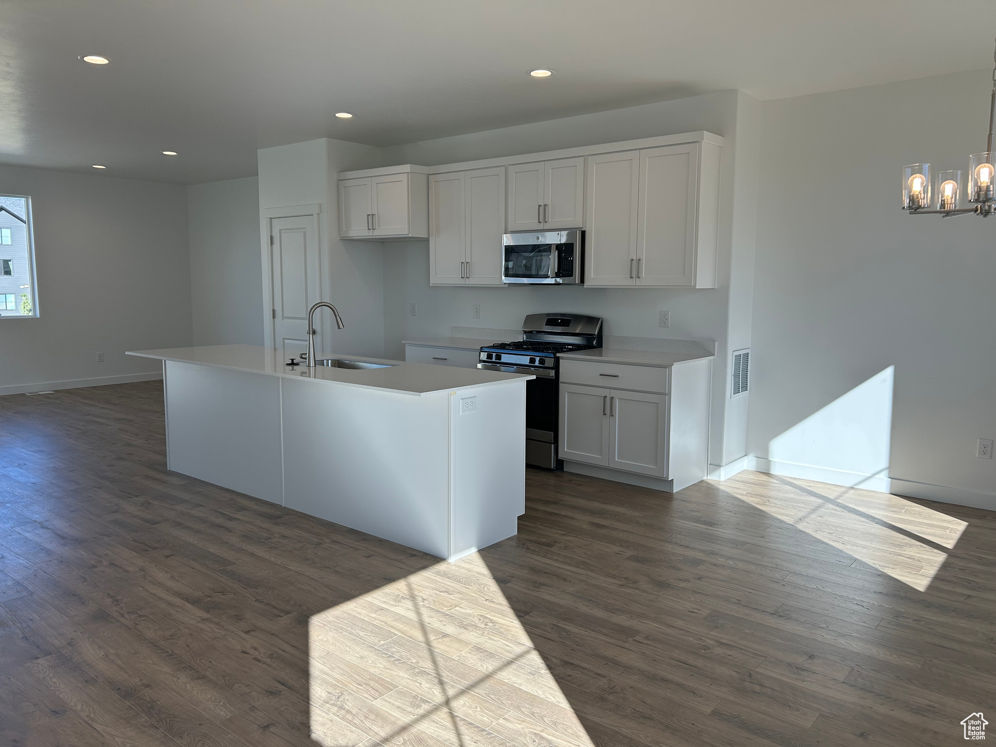 HAVEN OAKS - Residential