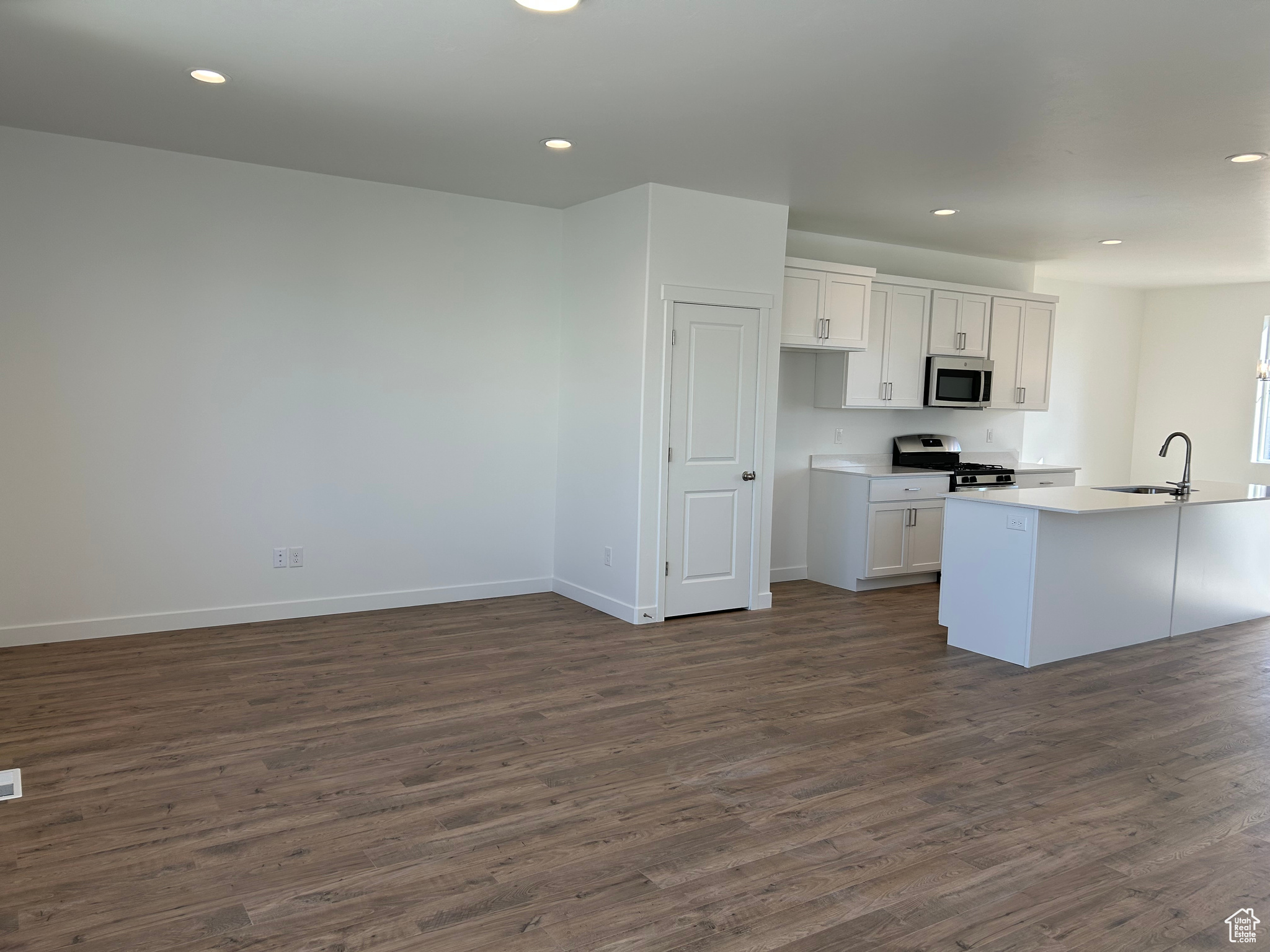 HAVEN OAKS - Residential