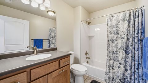 Tiny photo for 64 E 350 S, Lehi, UT 84043 (MLS # 2154634)
