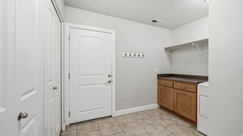 Tiny photo for 64 E 350 S, Lehi, UT 84043 (MLS # 2154634)