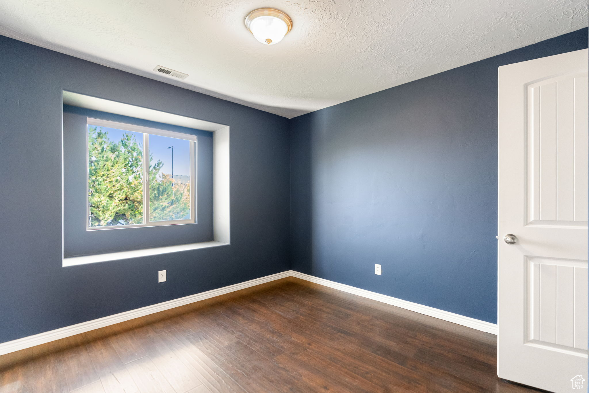 COTTAGES - Residential