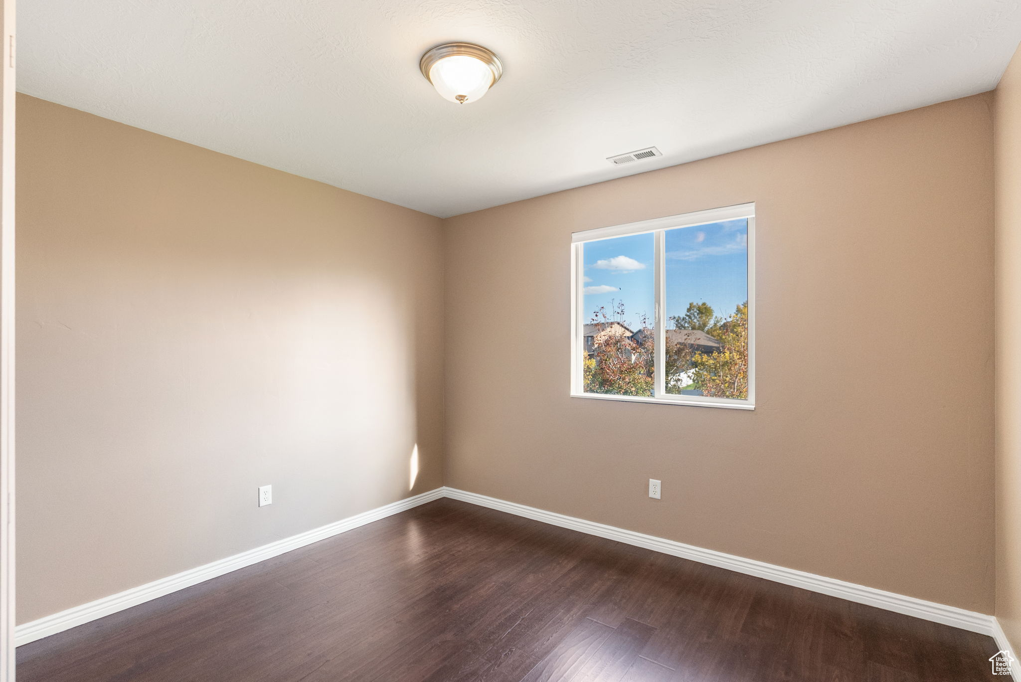 COTTAGES - Residential