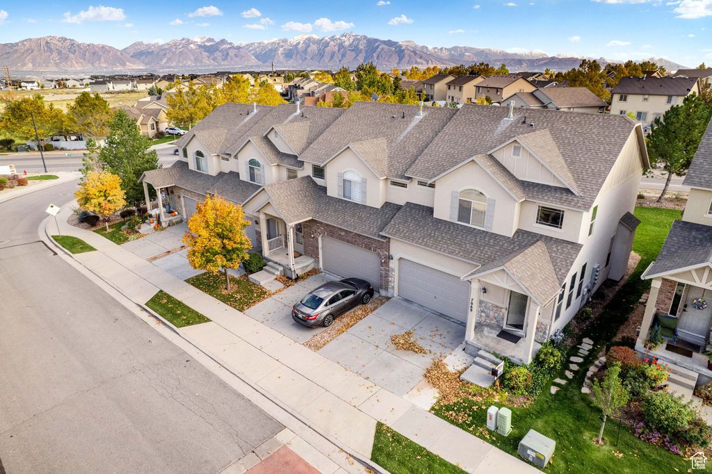 Photo of 7069 W COTTAGE DR, West Jordan, UT 84081 (MLS # 2118388)
