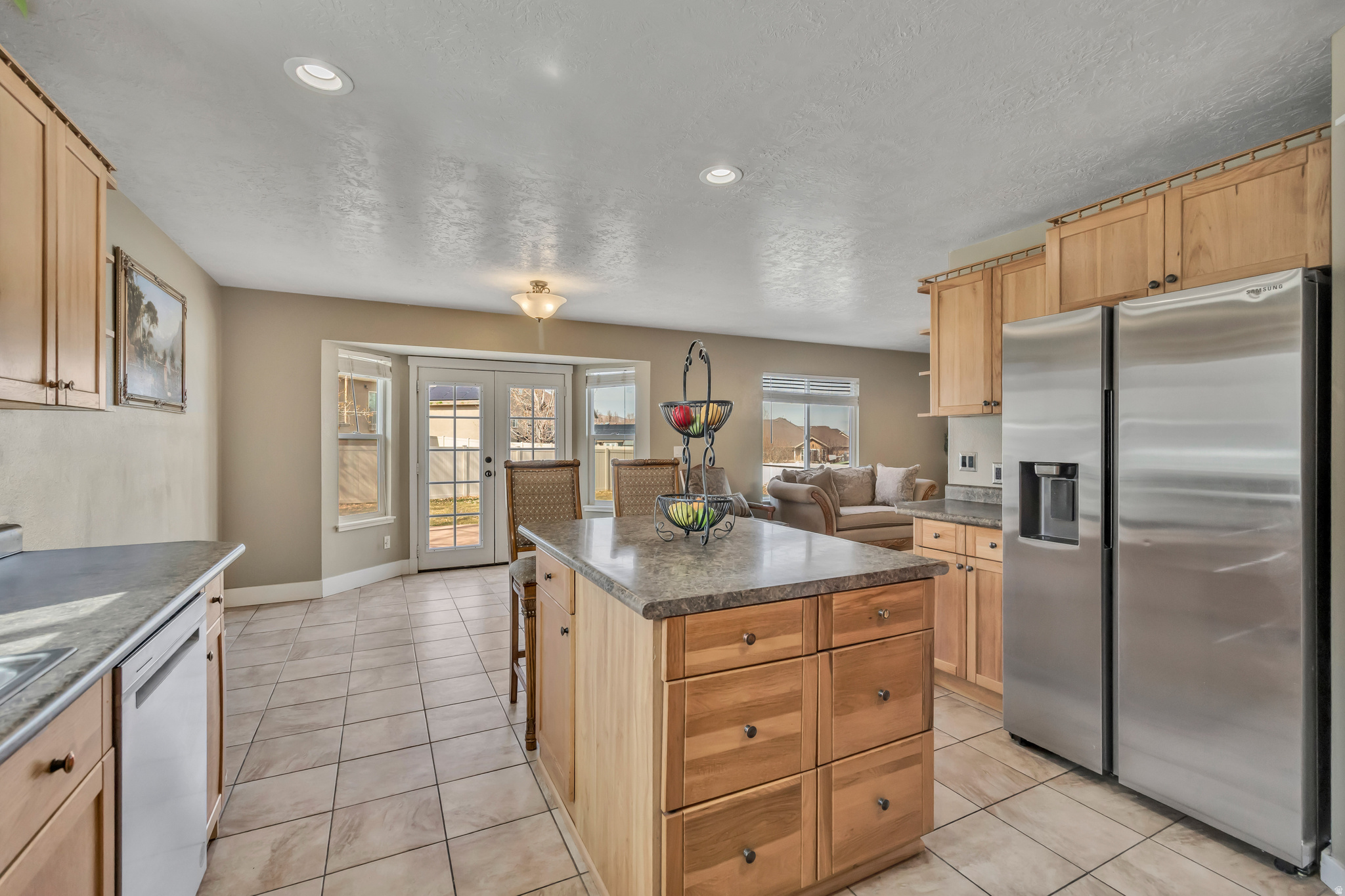 SARATOGA HILLS - Residential