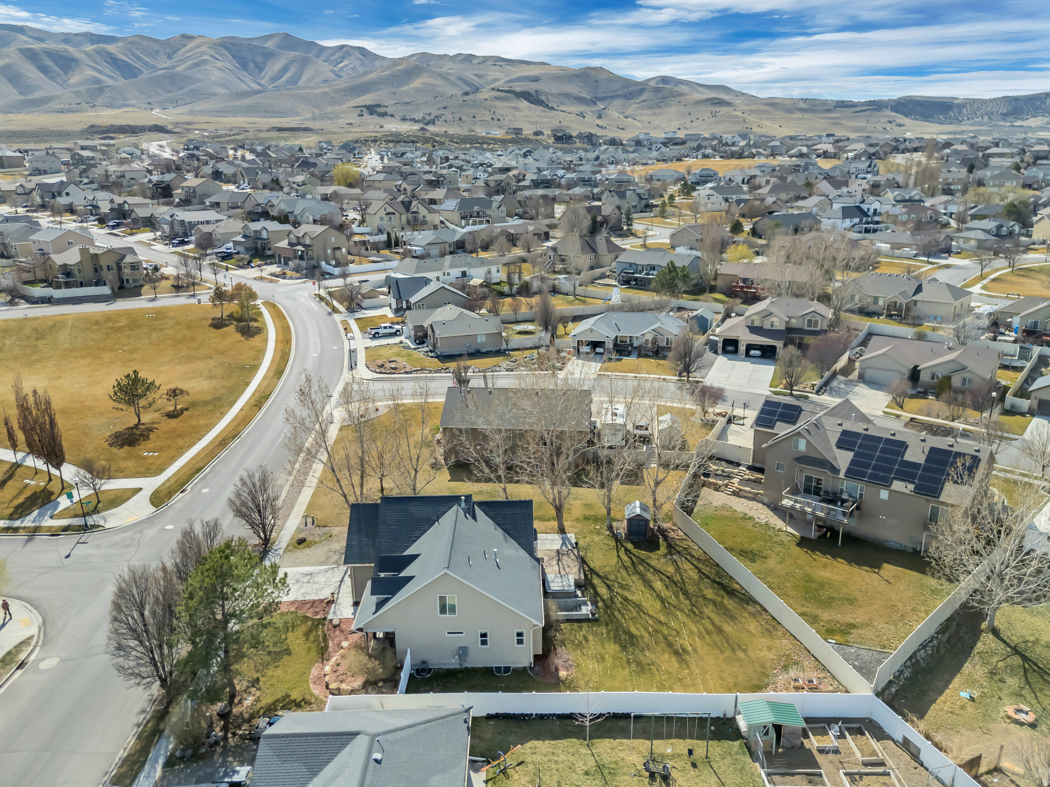 SARATOGA HILLS - Residential