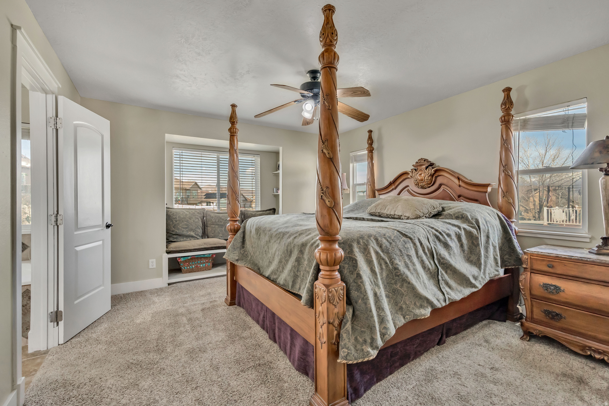 SARATOGA HILLS - Residential