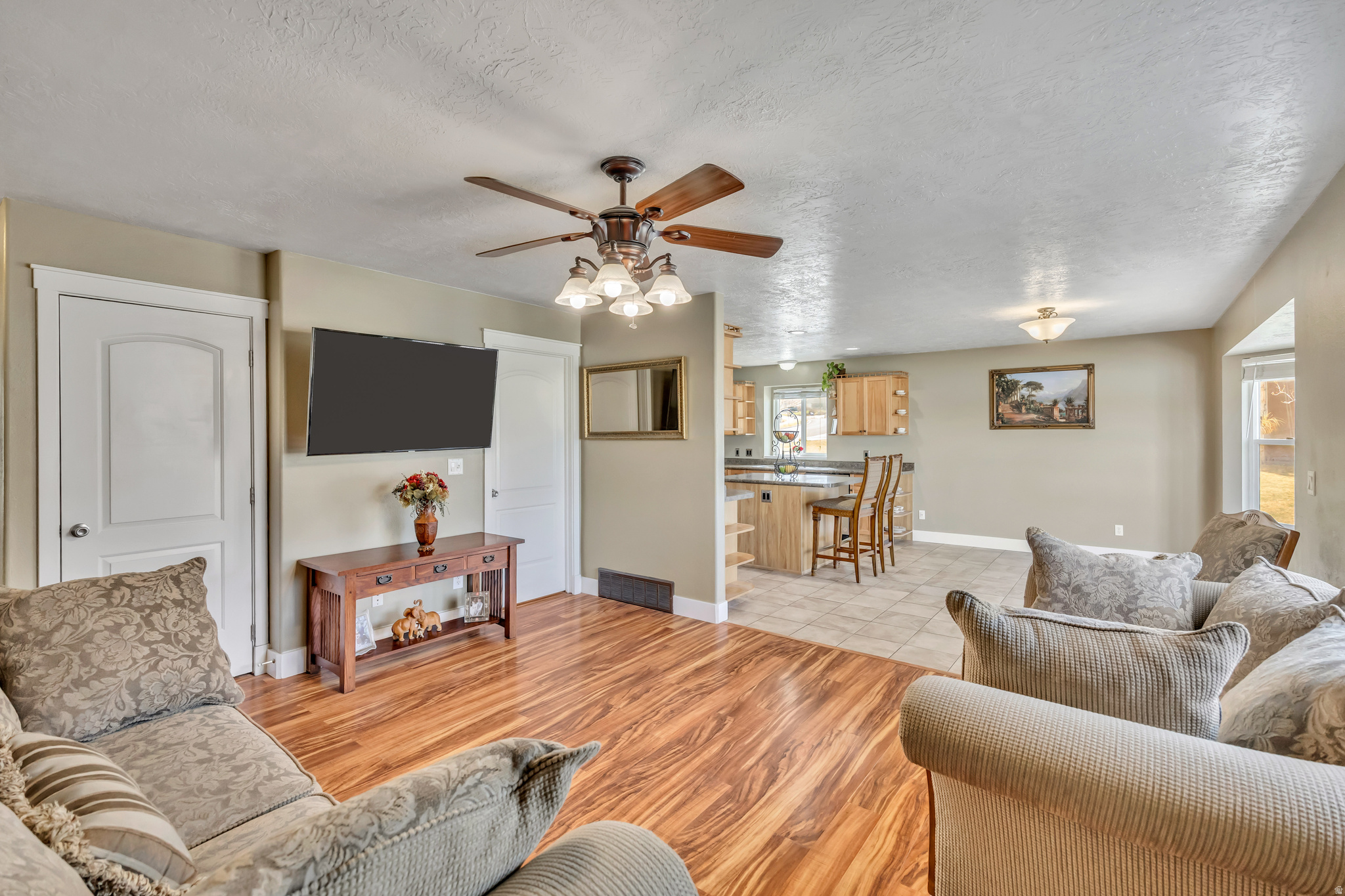 SARATOGA HILLS - Residential