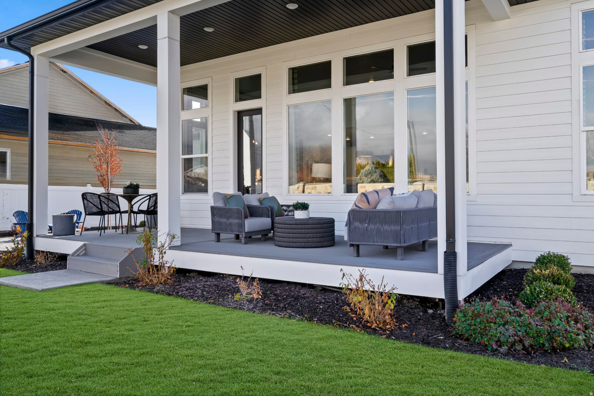 GROVE ACRES - Residential