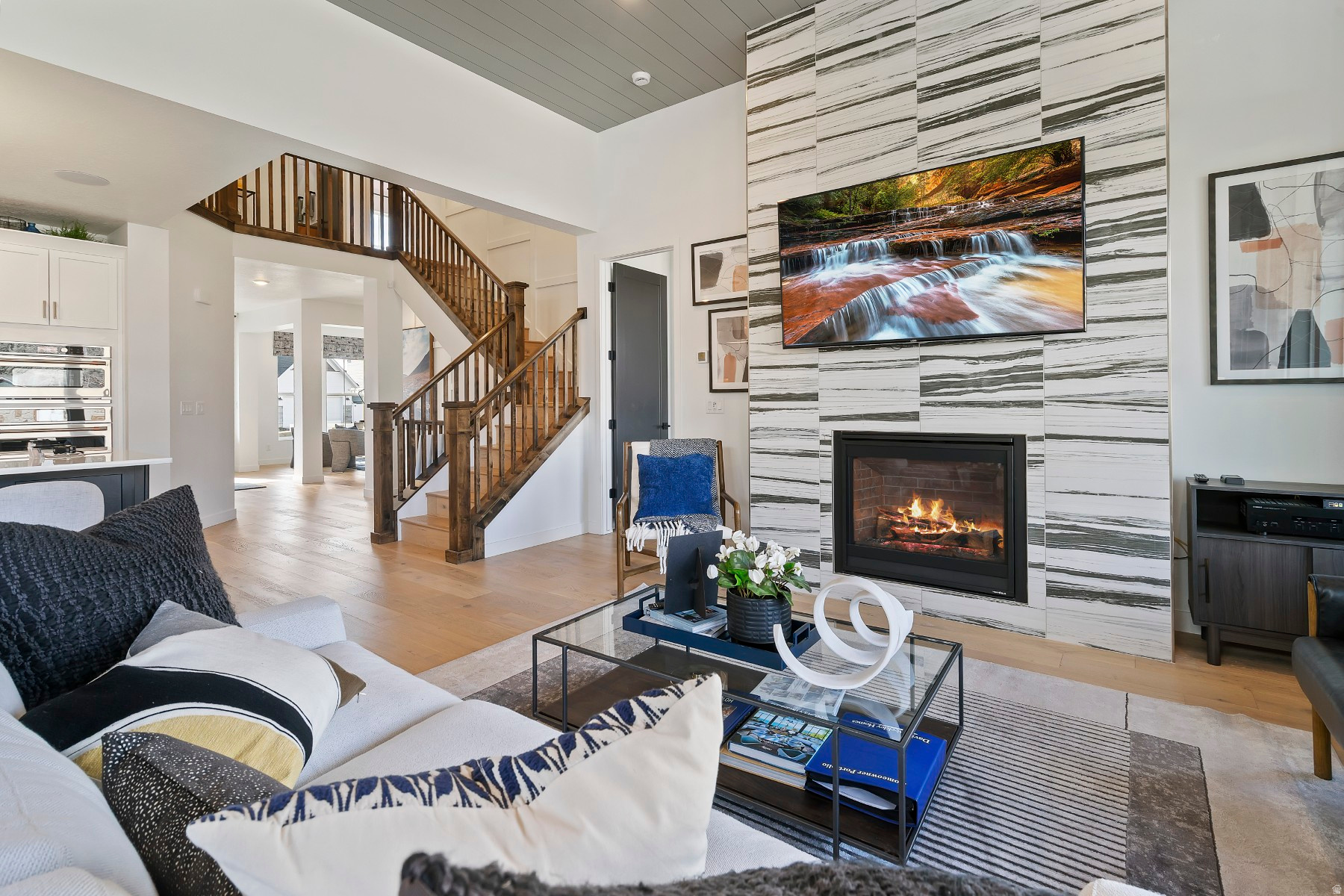 GROVE ACRES - Residential