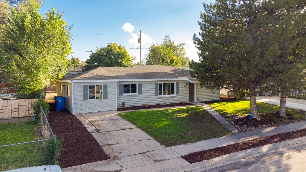 Photo of 4511 W 5055 S, Salt Lake City, UT 84118 (MLS # 2186159)
