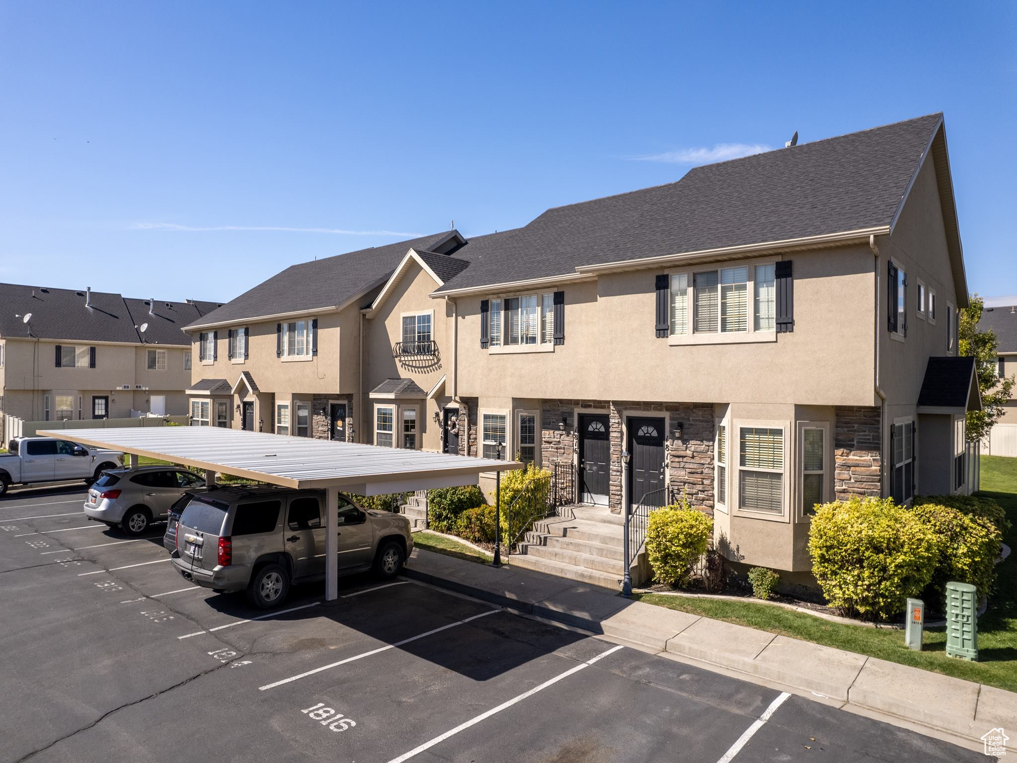 Springville, Utah 84663, United States, 3 Bedrooms Bedrooms, ,3 BathroomsBathrooms,Residential,Pending,82497