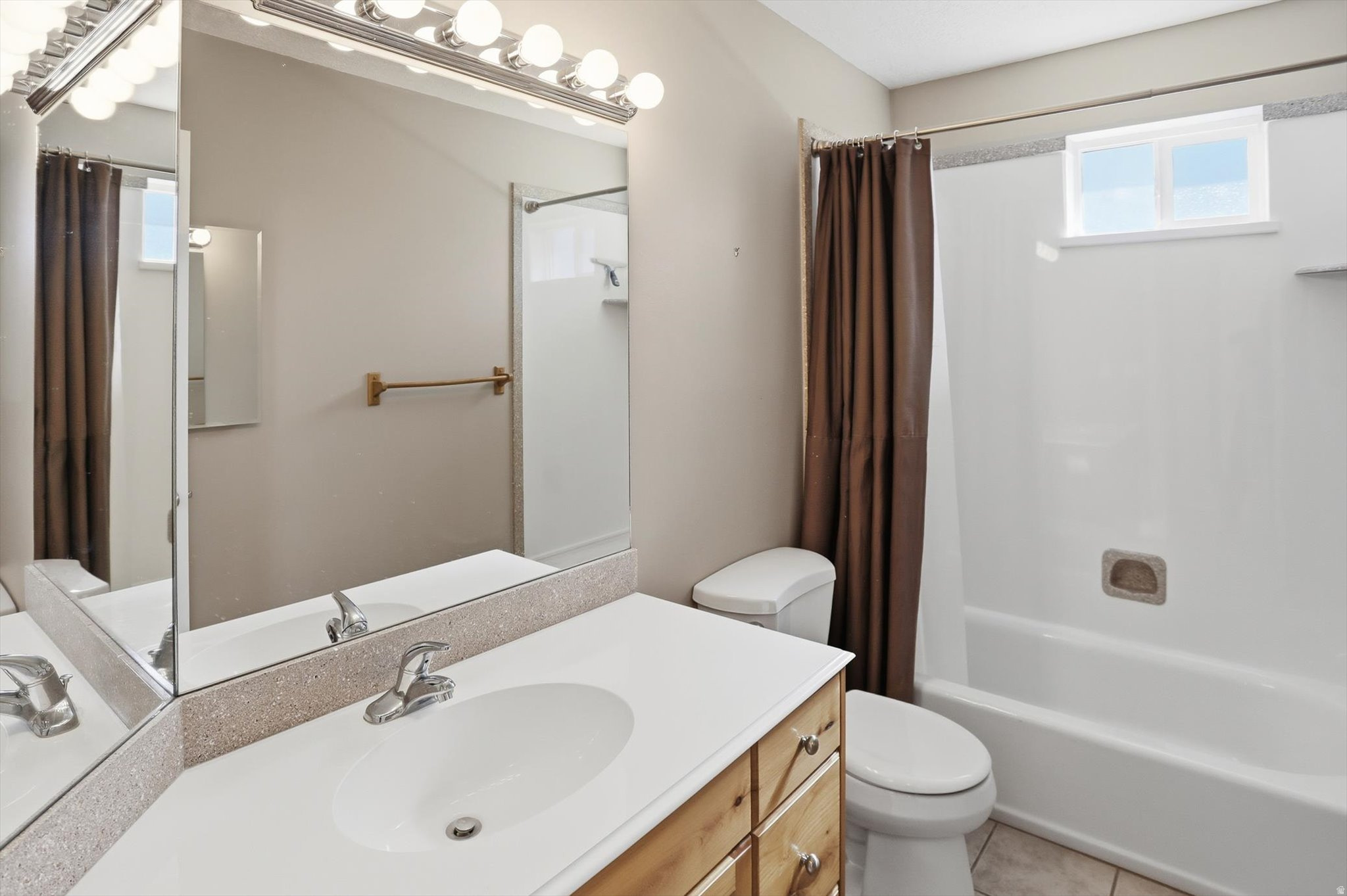 TIMP MEADOWS EAST - Residential