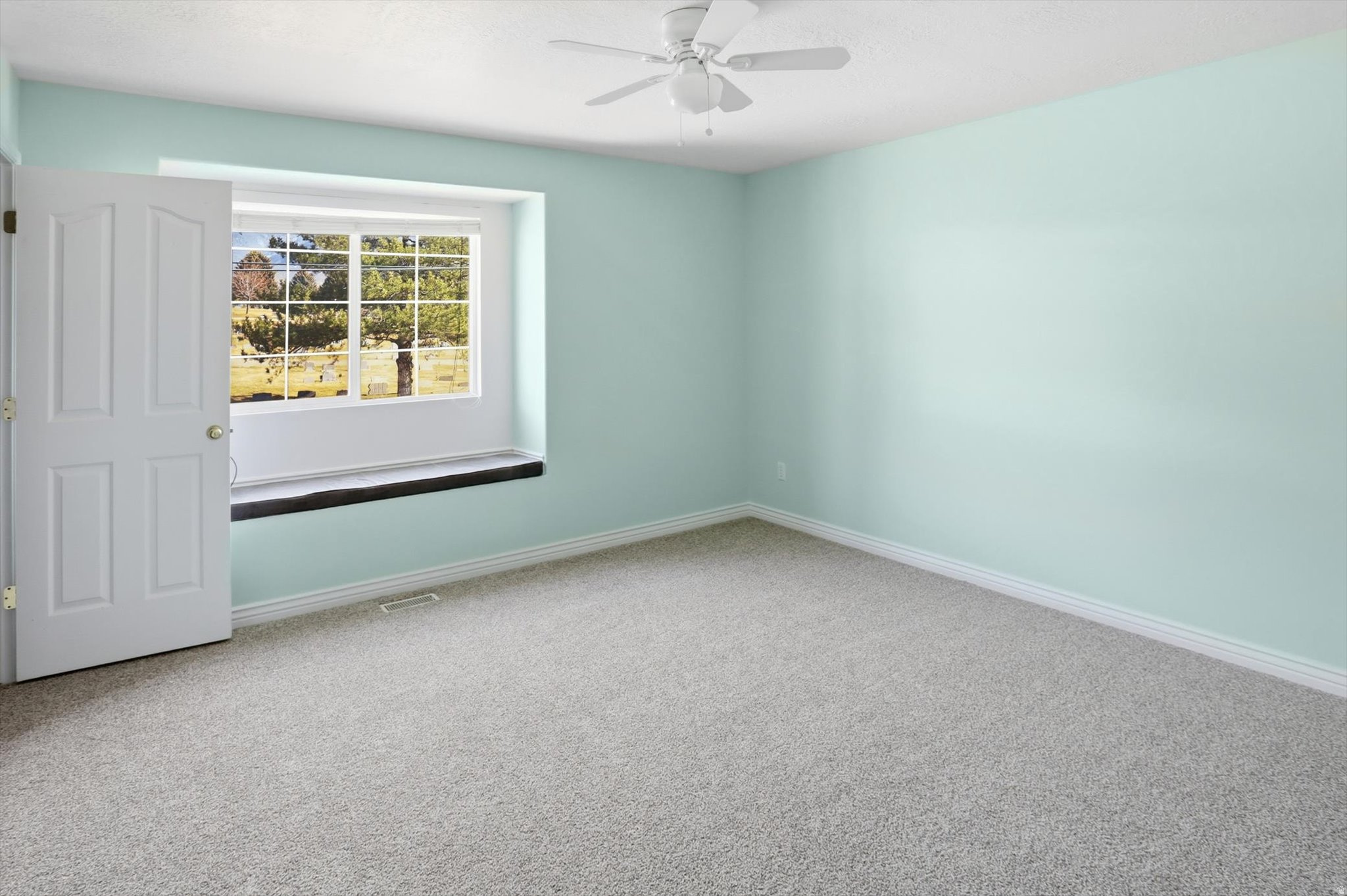 KELLY COVE - Residential Income