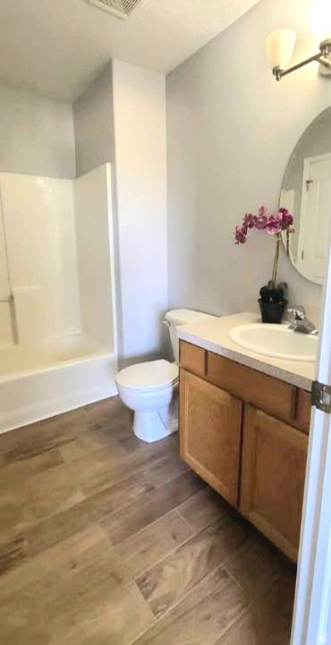 KELLY COVE - Residential Income