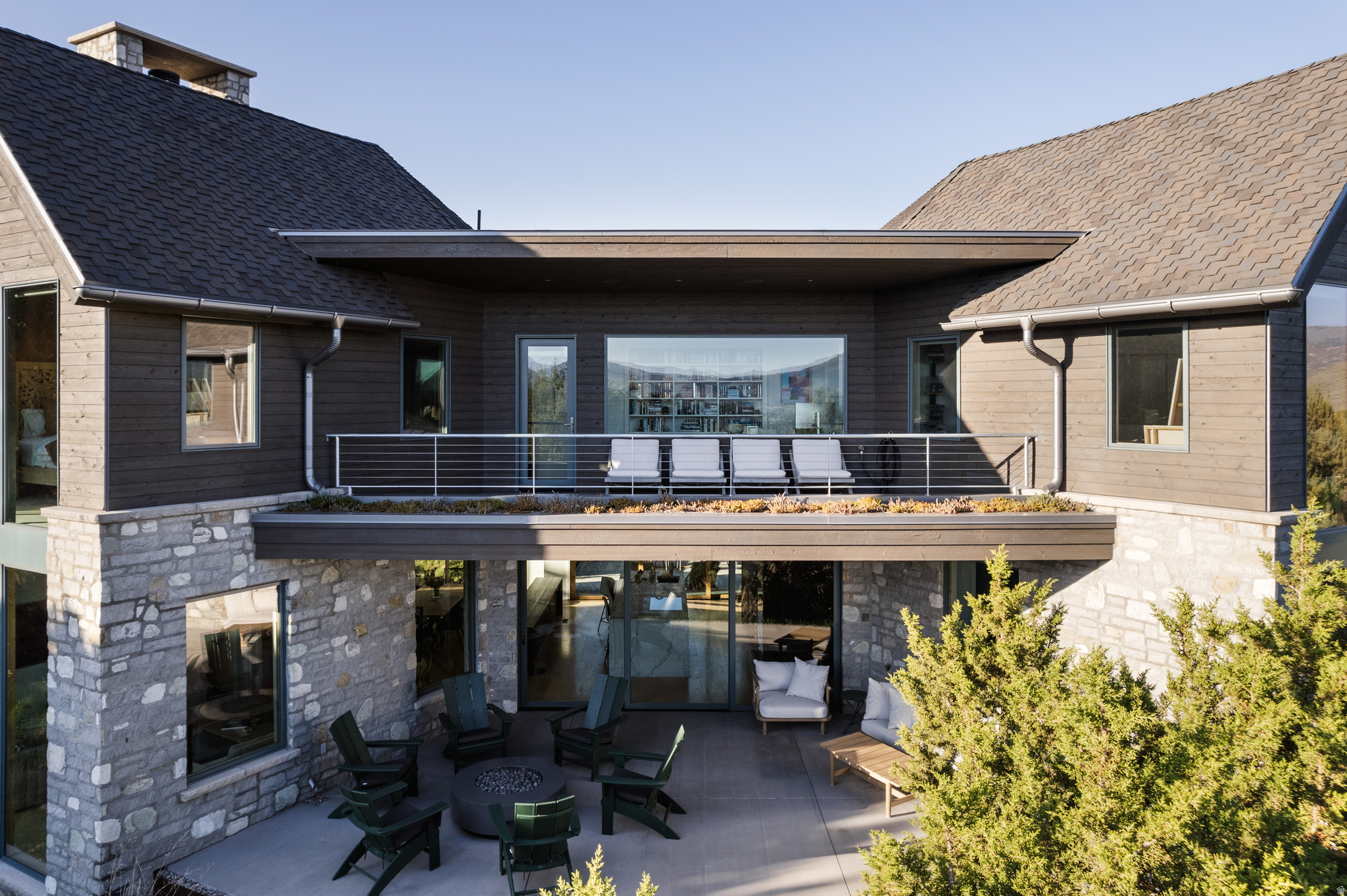 RED LEDGES - Residential