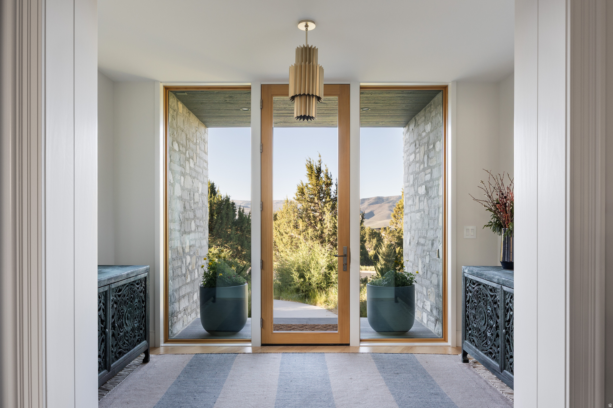 RED LEDGES - Residential