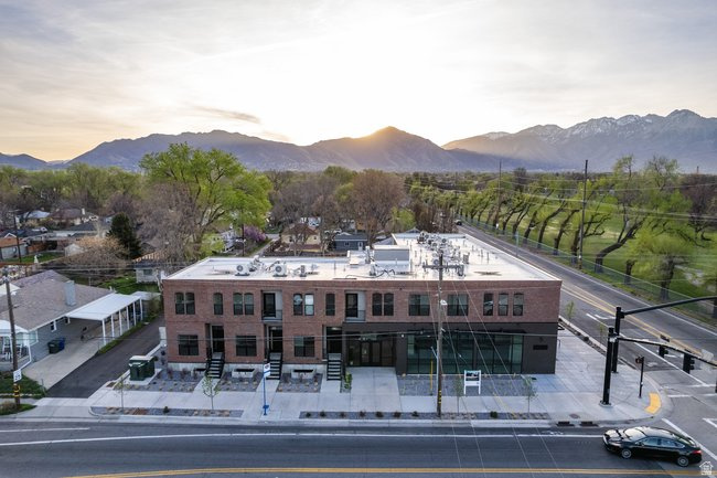 THE HARVEY - Residential