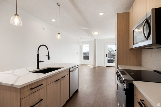 THE HARVEY - Residential