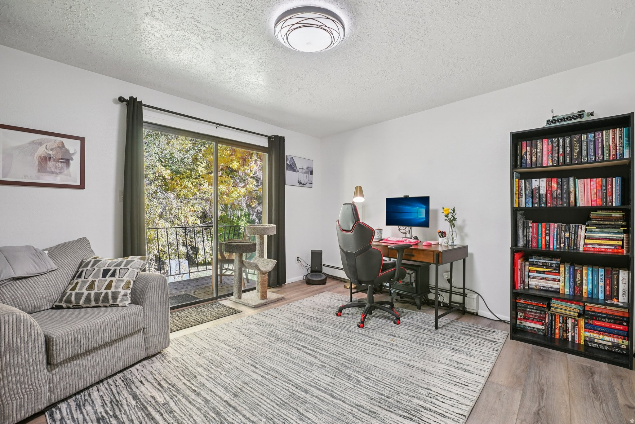 HOBBLE CRK PH I&II CONDO AMD - Residential