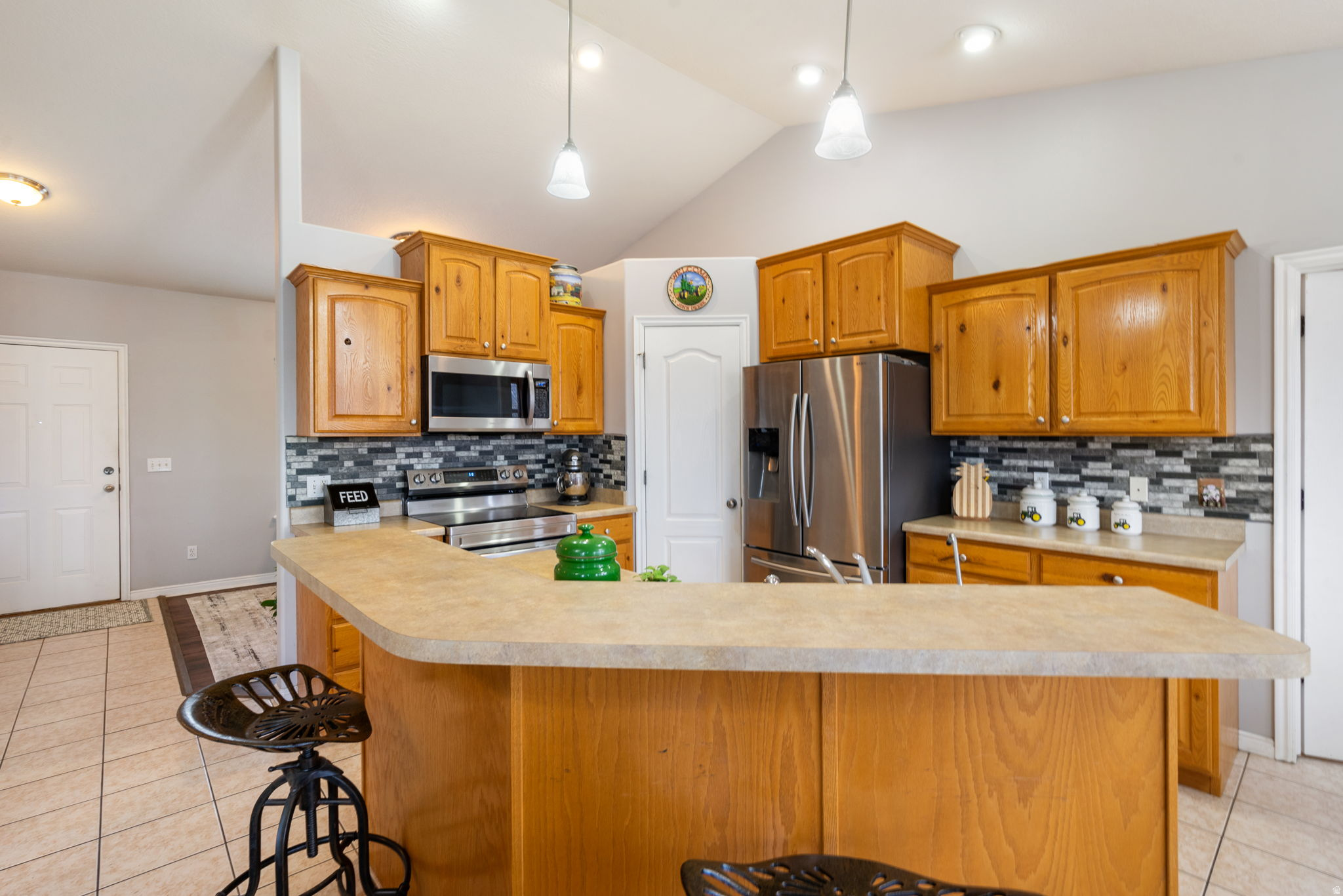 SUNRISE MEADOWS - Residential