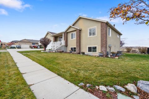 Tiny photo for 888 W RED HEN Rd, Saratoga Springs, UT 84045 (MLS # 2125345)