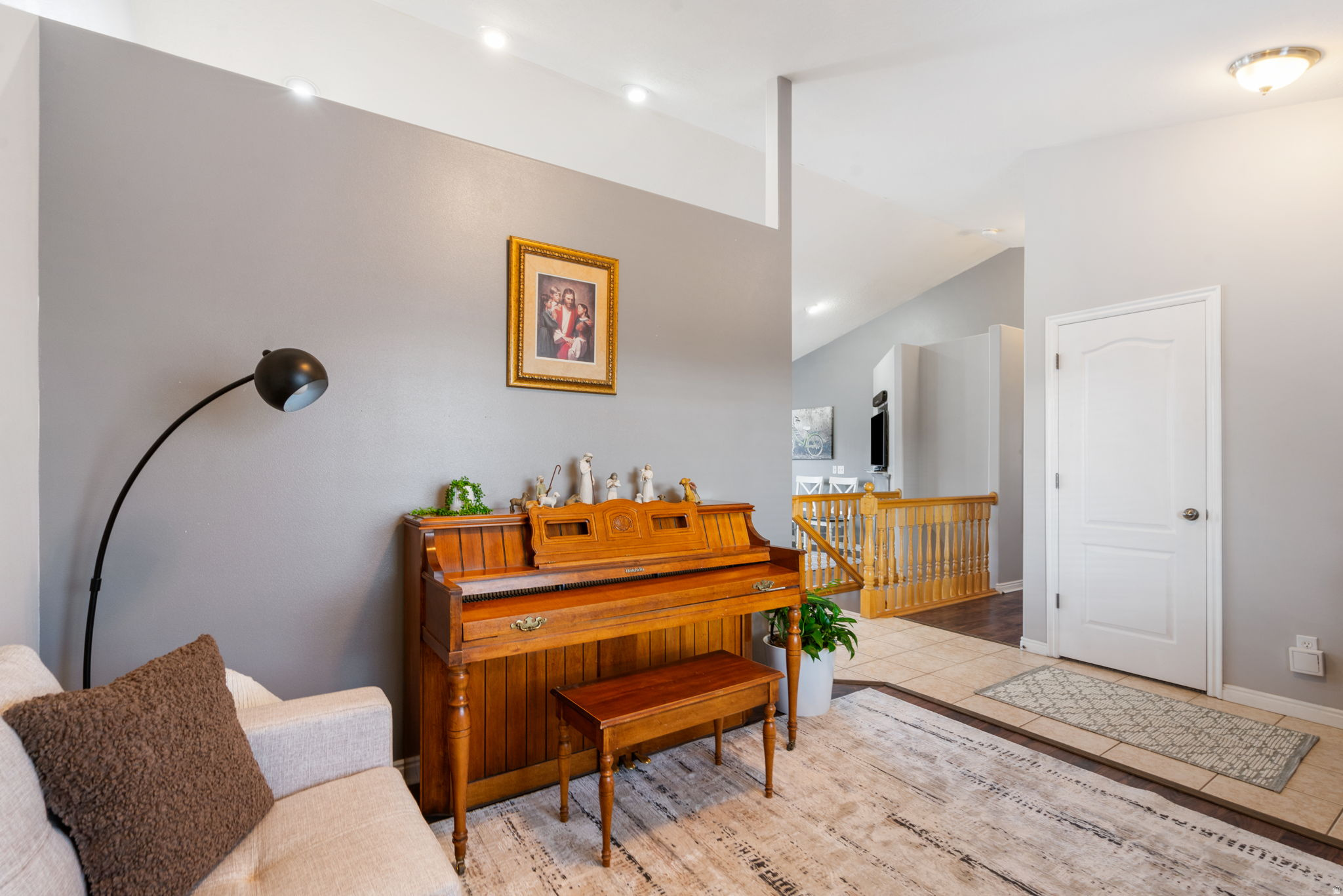 SUNRISE MEADOWS - Residential