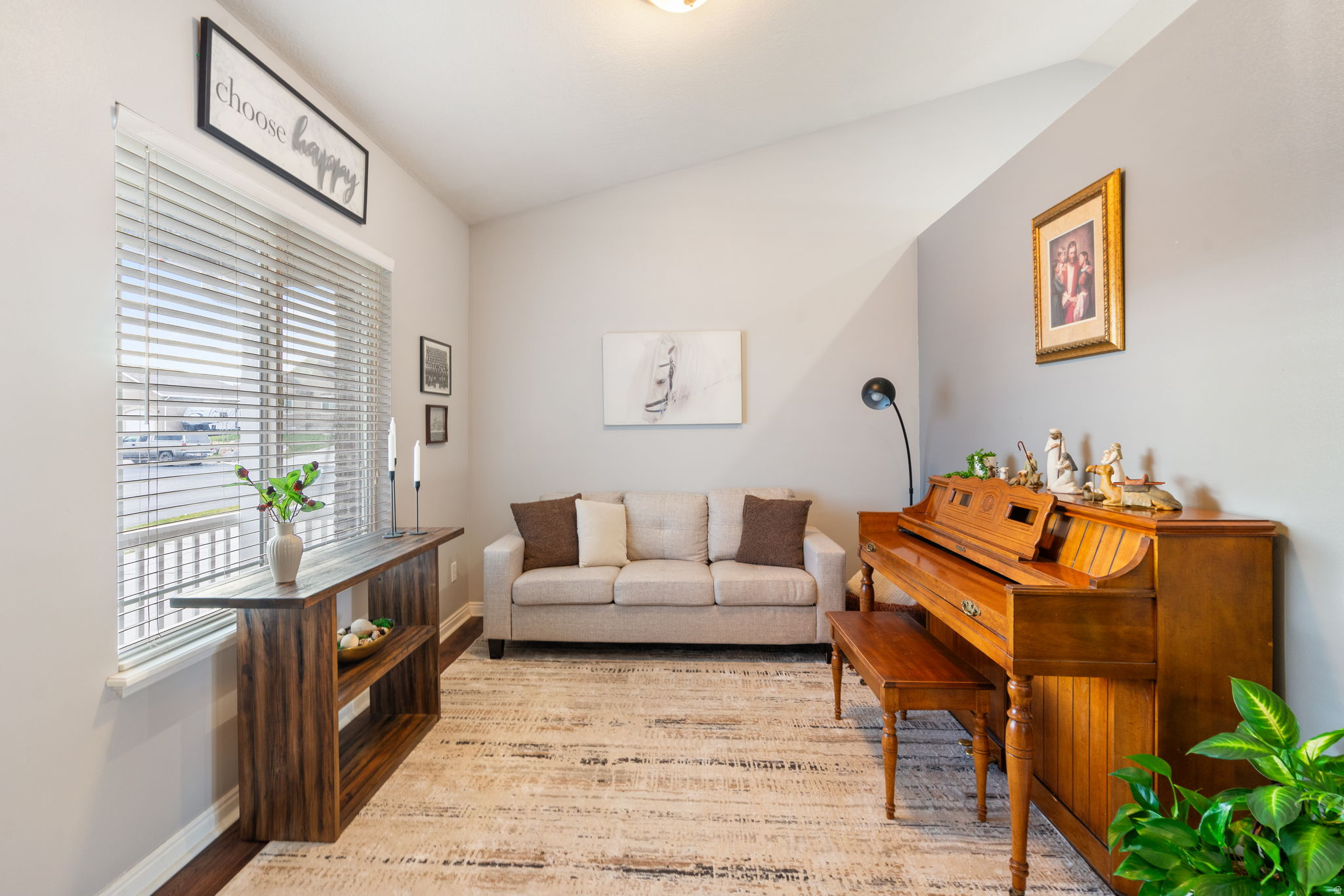 SUNRISE MEADOWS - Residential