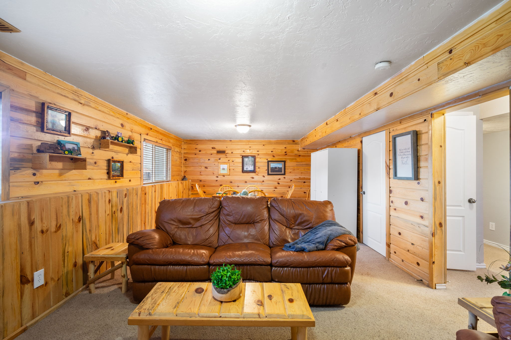 SUNRISE MEADOWS - Residential