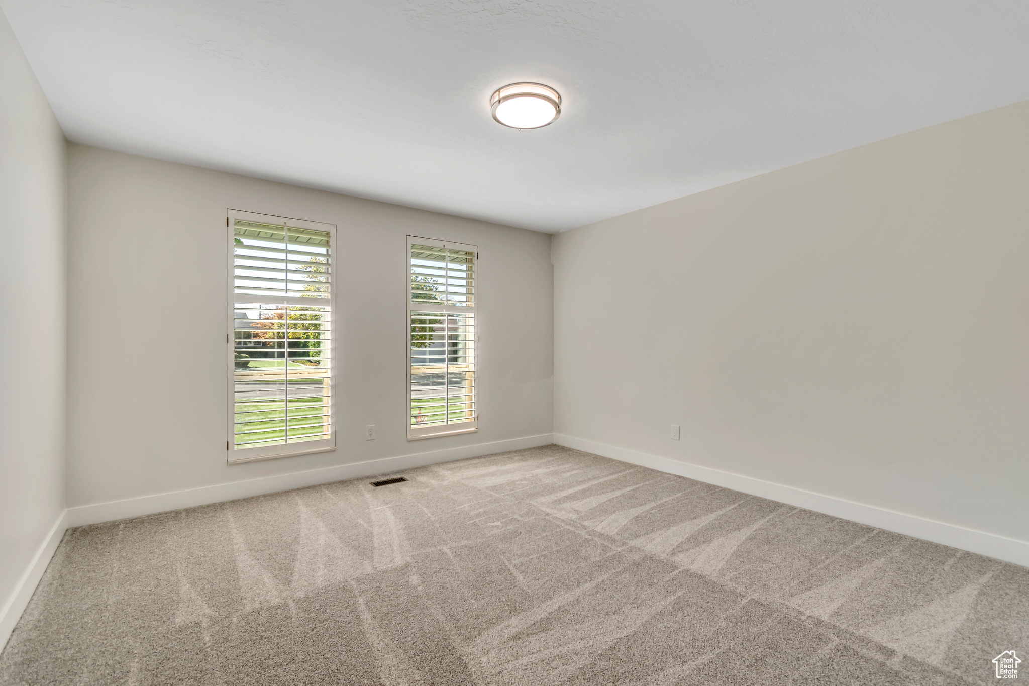 HEUGLY ACRES - Residential