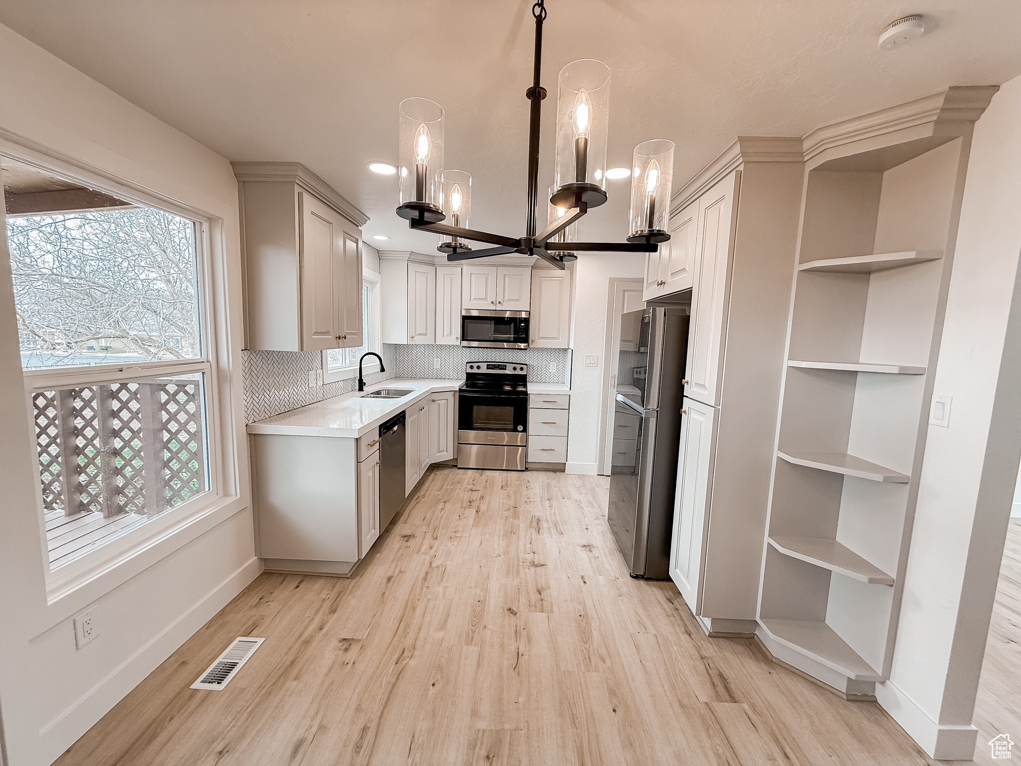 2119 W 1070, Layton, Utah image 7