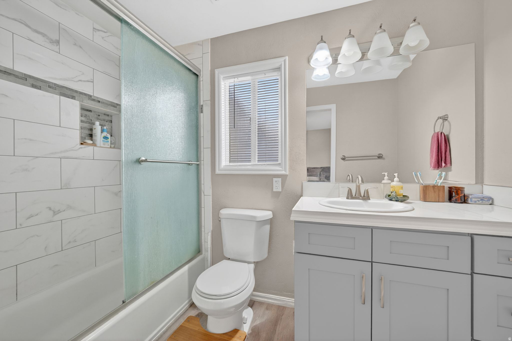 EL RANCHO - Residential