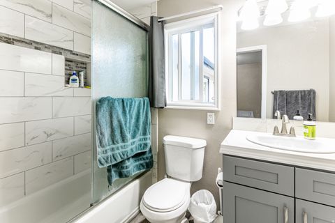 Tiny photo for 602 E 5600 S, Murray, UT 84107 (MLS # 2147300)